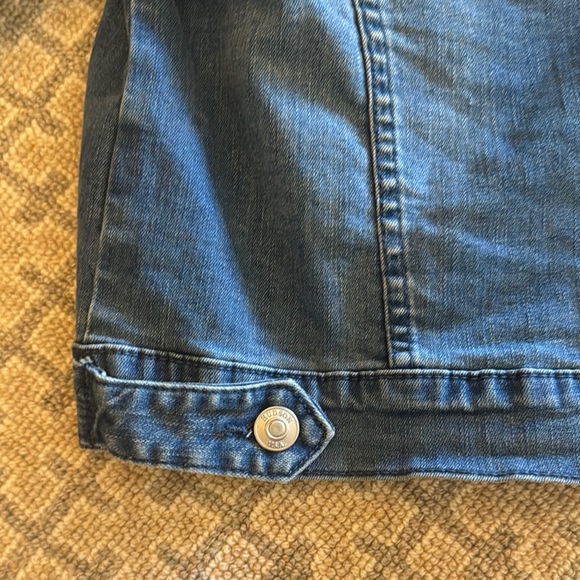 Stylish Blue Denim Kids Jacket NWOT - Picture 9 of 10